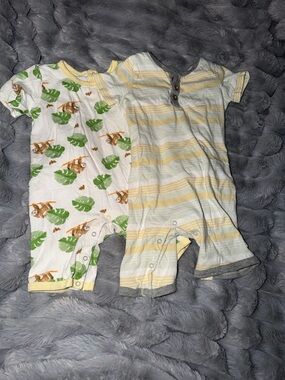 Burt's Bees Baby Yellow Trim Green Print Onesie